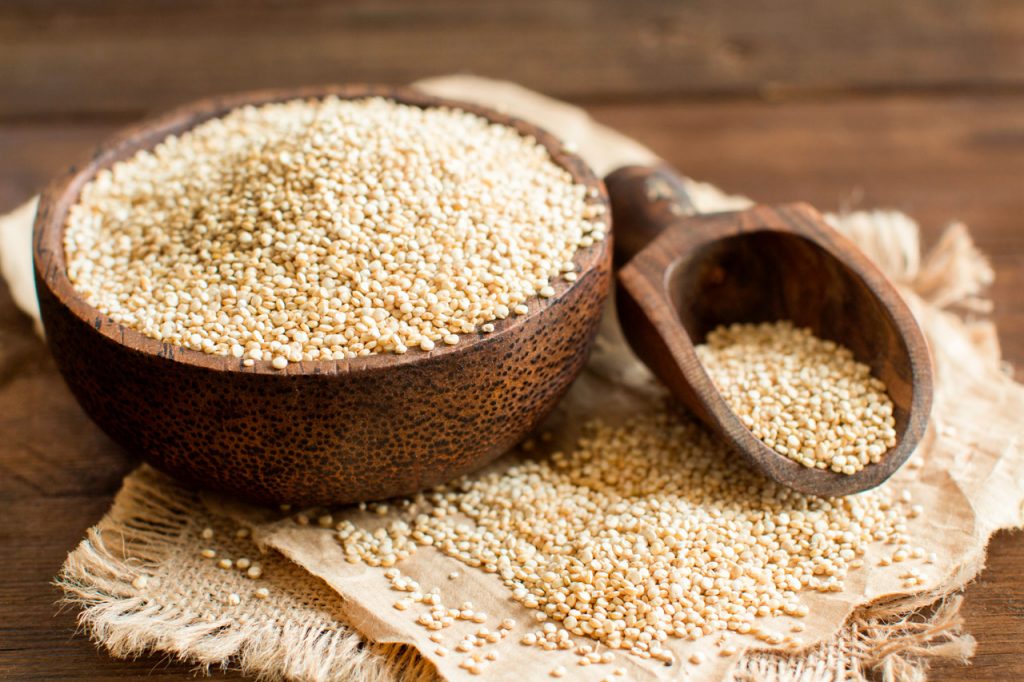 Quinoa: Descubre Qué Es Y Qué Beneficios Te Aportará Consumirla | Mis ...