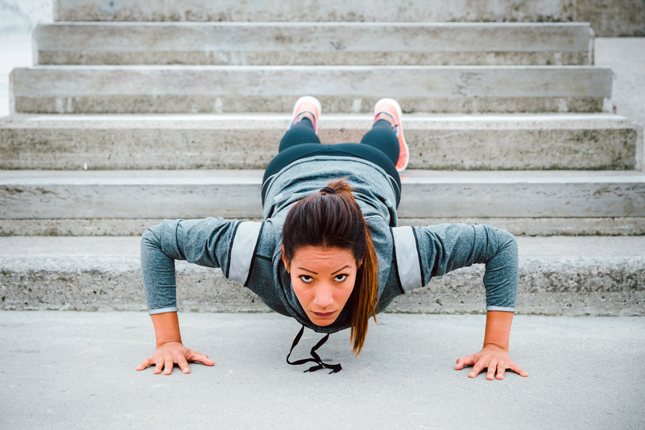 10 Ejercicios Para Mantenerte En Forma Que Puedes Realizar Donde