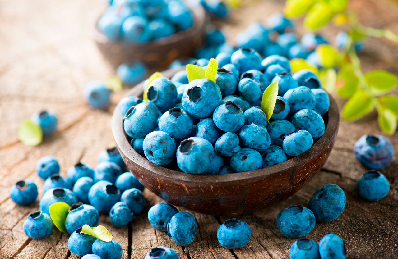 Blueberries around